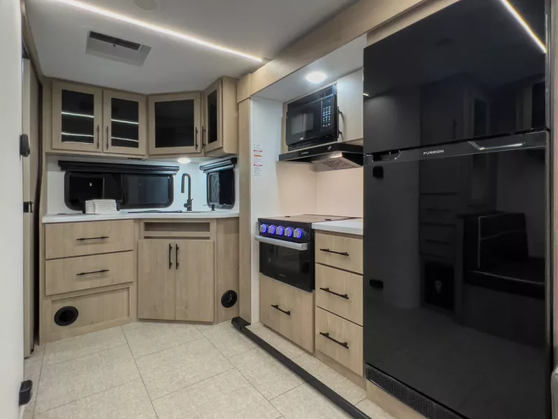 new Travel Trailers Grand Design RV Grand Design for sale, in Fargo, ND Thumbnail 4