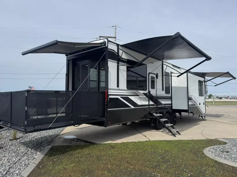 new Toy Haulers Grand Design RV Grand Design for sale, in Fargo, ND Thumbnail 4