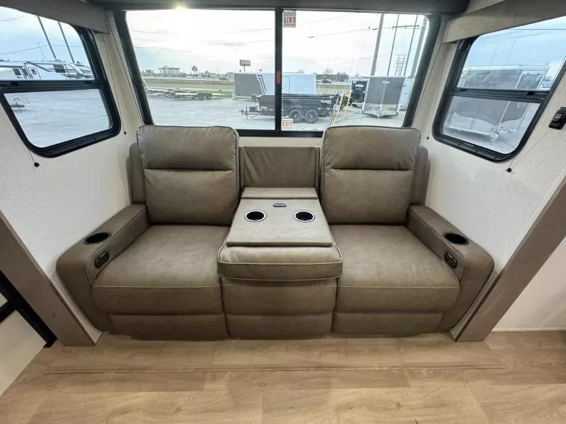 new Travel Trailers Grand Design RV  for sale, in Fargo, ND Thumbnail 41