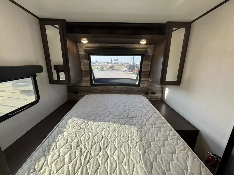 used Toy Haulers Forest River  for sale, in Fargo, ND Thumbnail 37