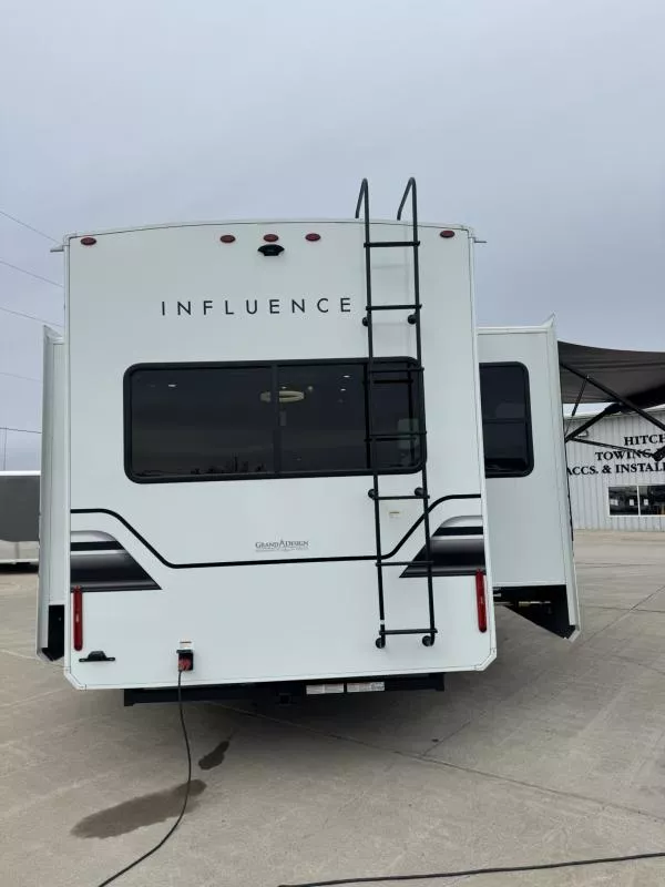 new Fifth Wheel Trailers Grand Design RV  for sale, in Fargo, ND Thumbnail 29