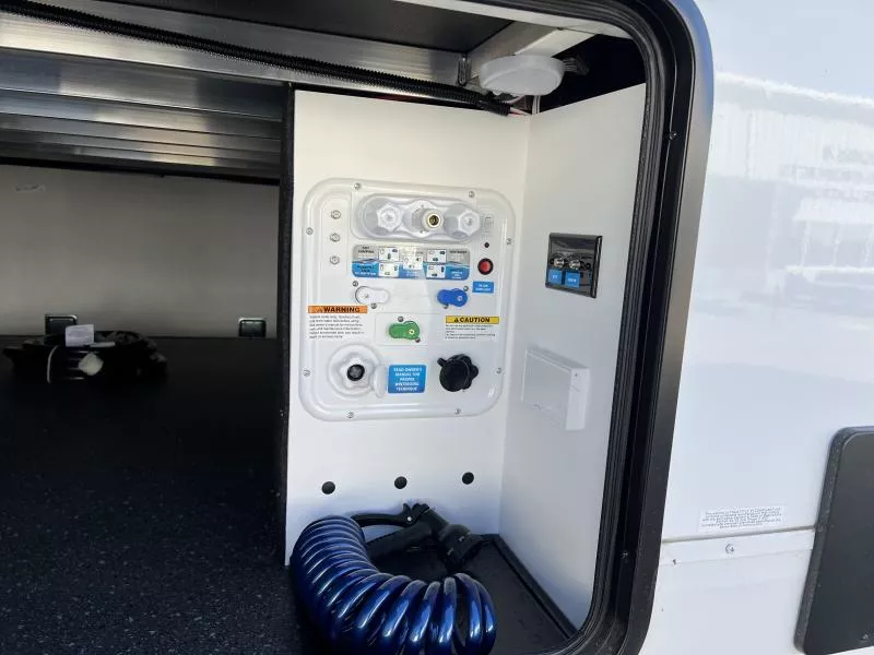 new Fifth Wheel Trailers Grand Design RV Reflection for sale, in Fargo, ND Thumbnail 6