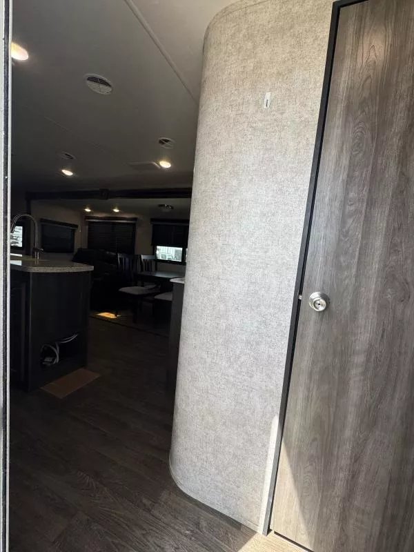 used Travel Trailers Highland Ridge RV Highland Ridge for sale, in Fargo, ND Thumbnail 28