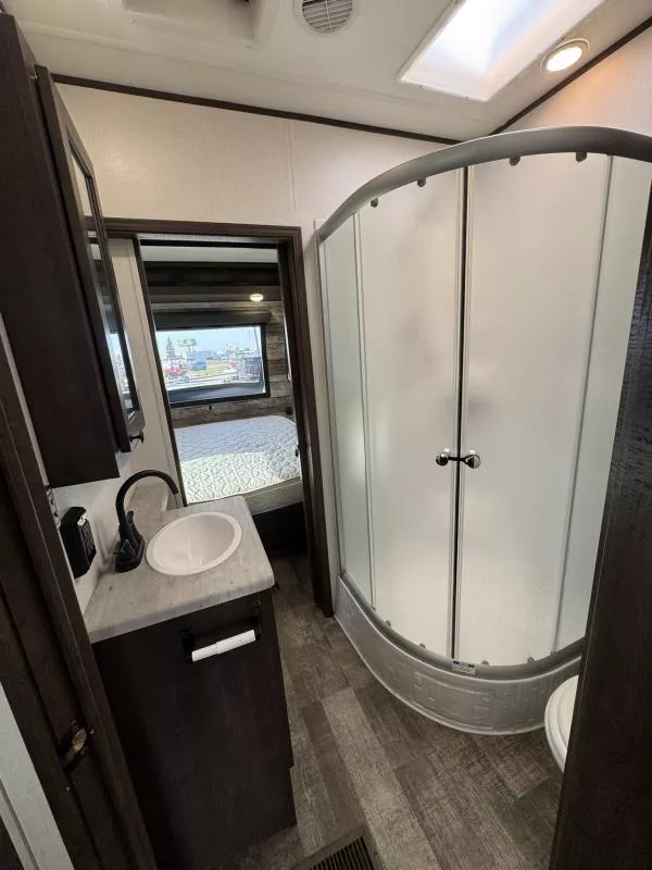 used Toy Haulers Forest River  for sale, in Fargo, ND Thumbnail 32