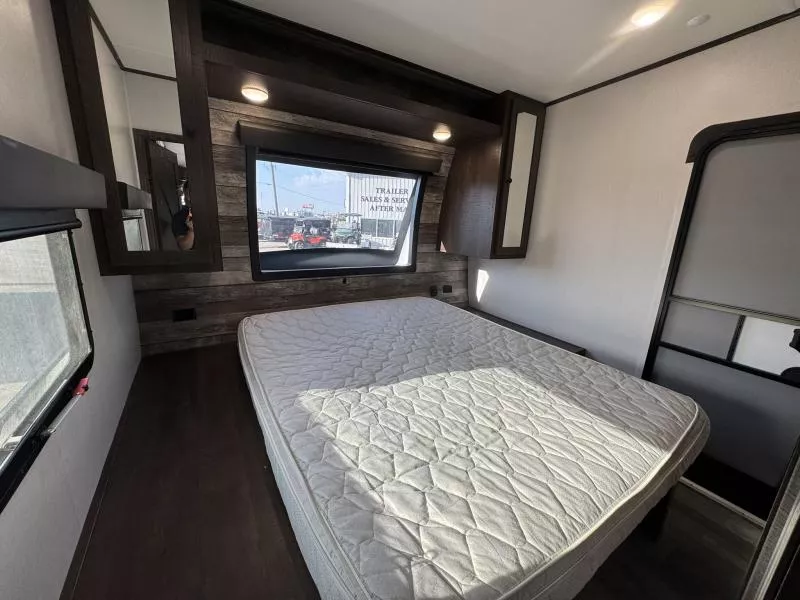 used Toy Haulers Forest River  for sale, in Fargo, ND Thumbnail 39