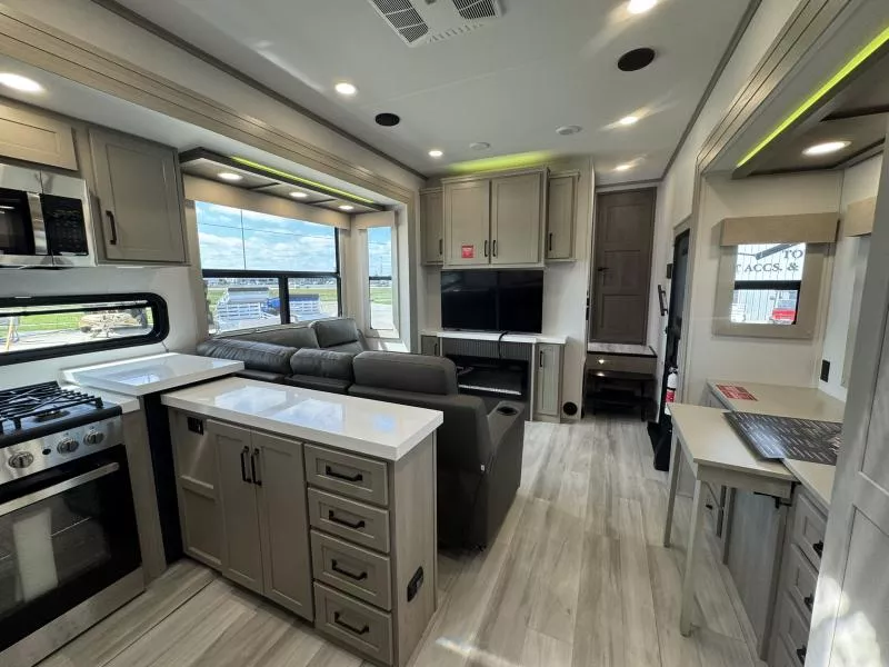 new Toy Haulers Grand Design RV Grand Design for sale, in Fargo, ND Thumbnail 38