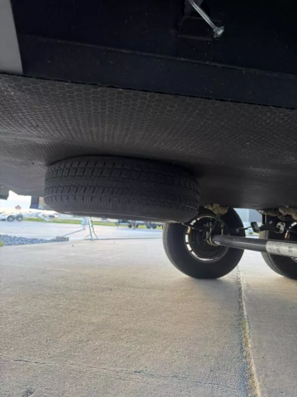 used Travel Trailers Grand Design RV Imagine for sale, in Fargo, ND Thumbnail 21