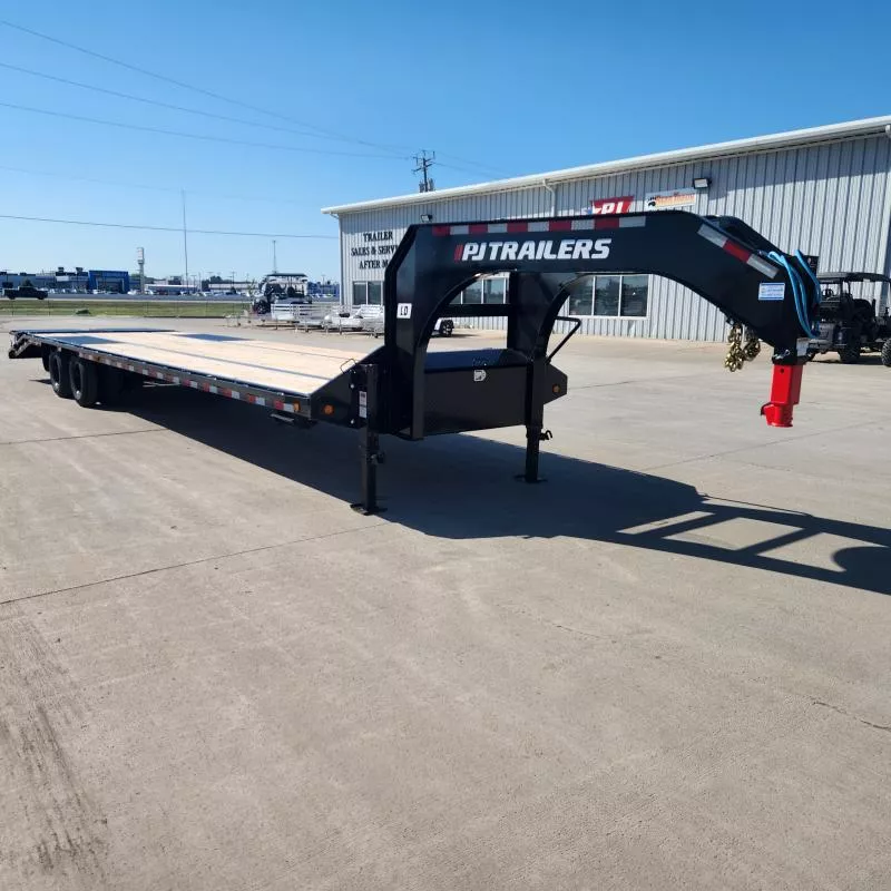 2026 PJ Trailers 102"X36' Gooseneck Deckover