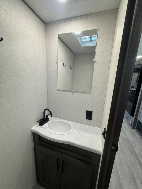 new Travel Trailers Grand Design RV  for sale, in Fargo, ND Thumbnail 45