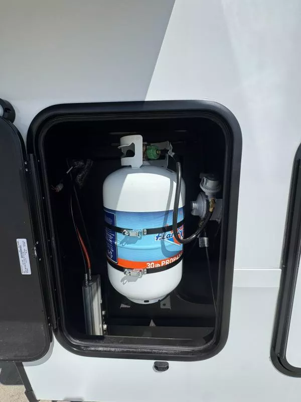 new Toy Haulers Grand Design RV Grand Design for sale, in Fargo, ND Thumbnail 14