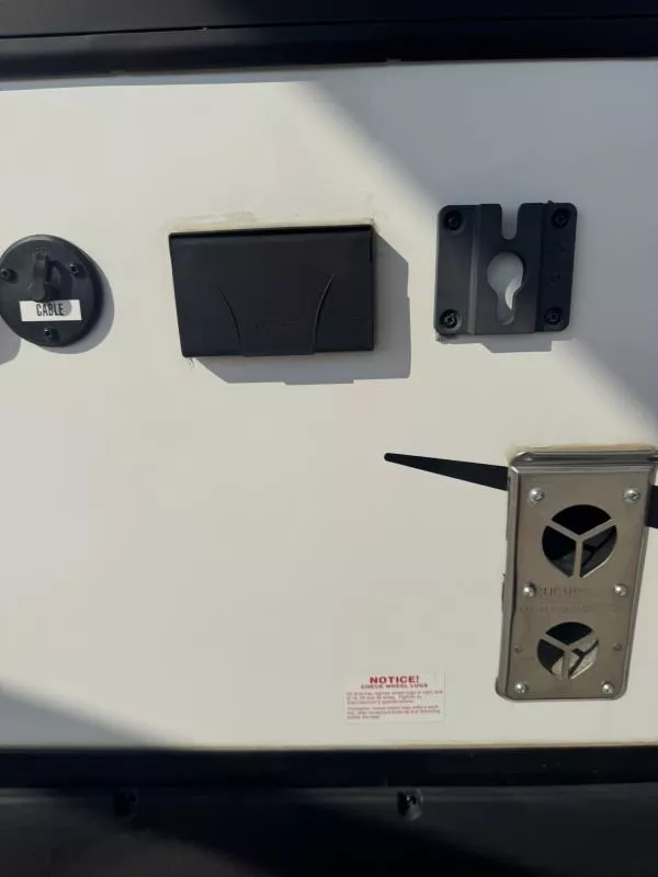 used Fifth Wheel Trailers Kz  for sale, in Fargo, ND Thumbnail 19