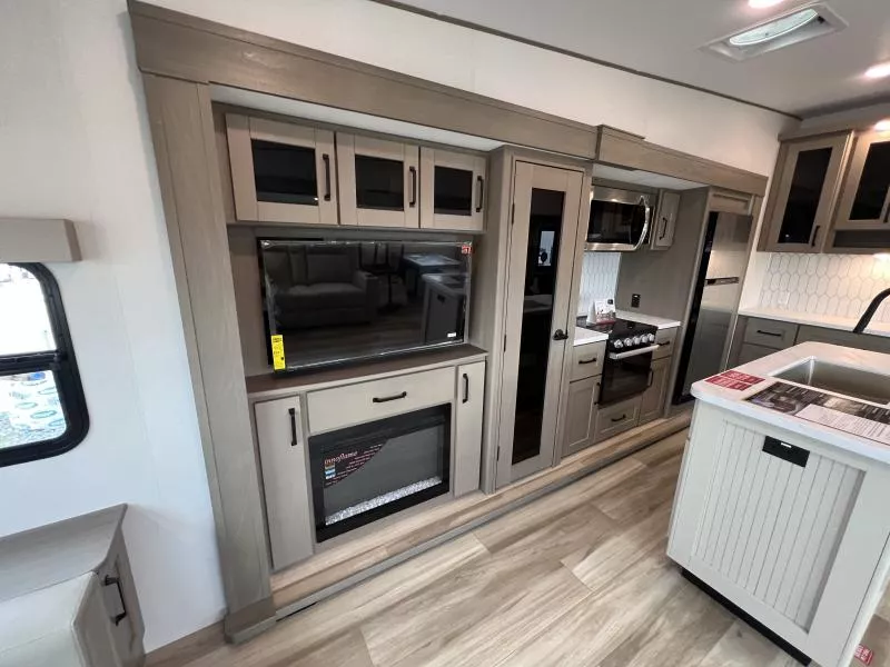 new Fifth Wheel Trailers Grand Design RV Grand Design for sale, in Fargo, ND Thumbnail 14