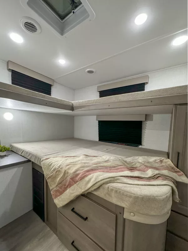 new Travel Trailers Grand Design RV Grand Design for sale, in Fargo, ND Thumbnail 8