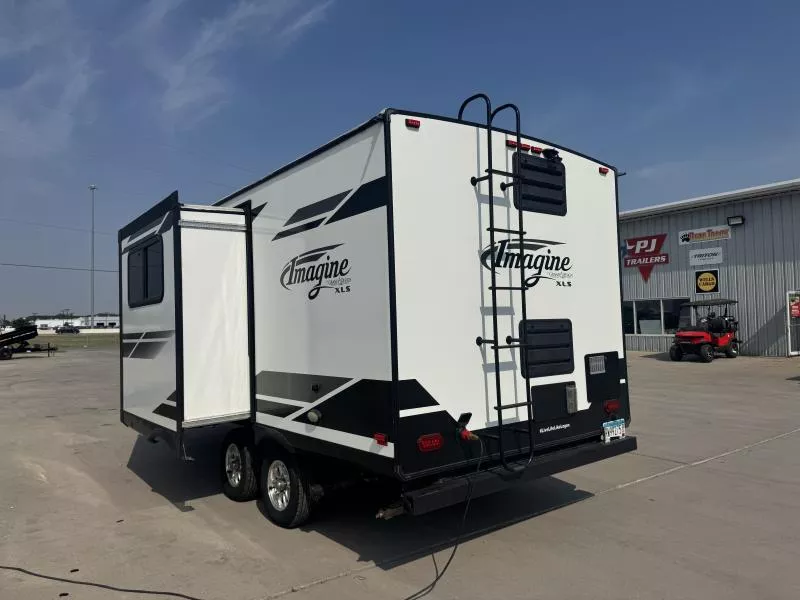 used Travel Trailers Grand Design RV Grand Design for sale, in Fargo, ND Thumbnail 5
