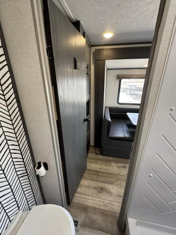 used Travel Trailers Dutchmen RV  for sale, in Fargo, ND Thumbnail 38