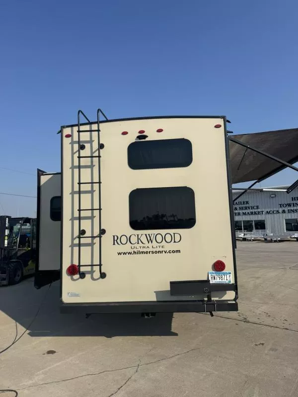 used Fifth Wheel Trailers Forest River  for sale, in Fargo, ND Thumbnail 11