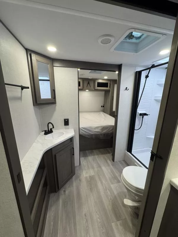 new Travel Trailers Grand Design RV Grand Design for sale, in Fargo, ND Thumbnail 40