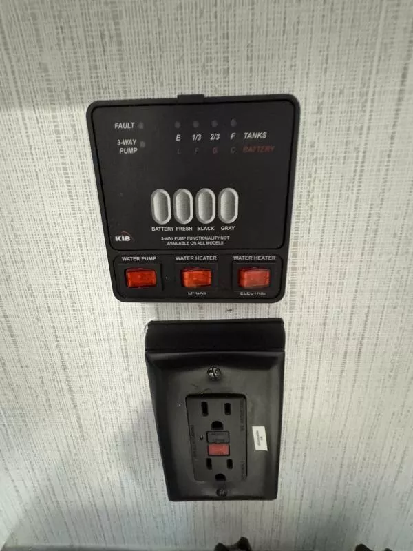 used Toy Haulers Heartland RV  for sale, in Fargo, ND Thumbnail 35