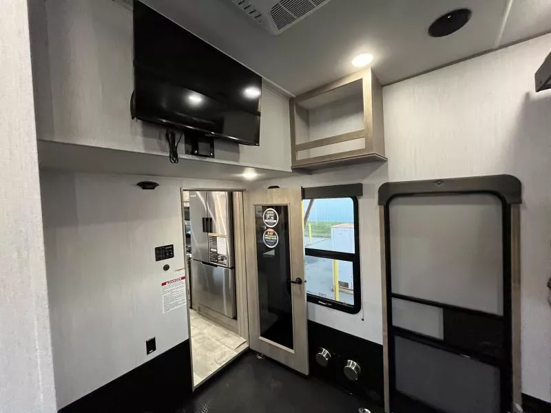 new Toy Haulers Grand Design RV Momentum for sale, in Fargo, ND Thumbnail 42