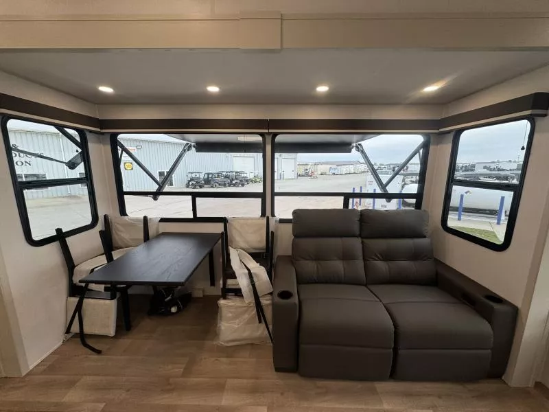 new Fifth Wheel Trailers Grand Design RV  for sale, in Fargo, ND Thumbnail 11