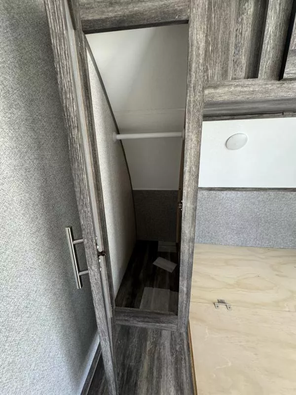 used Toy Haulers Forest River Salem FSX Platinum for sale, in Fargo, ND Thumbnail 31