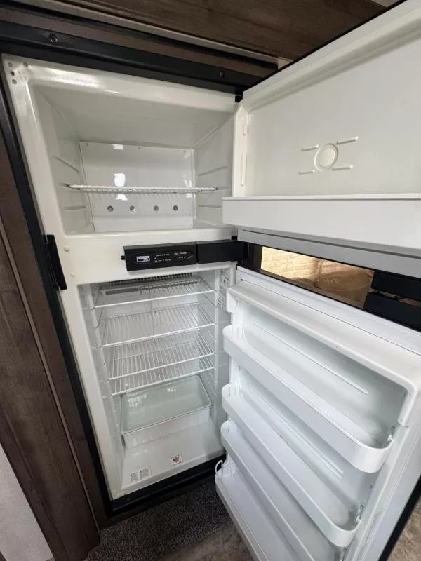 used Travel Trailers Kz Kz for sale, in Fargo, ND Thumbnail 35