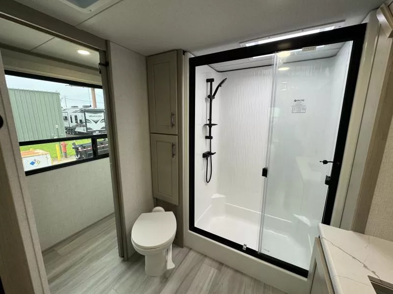 new Fifth Wheel Trailers Grand Design RV Influence for sale, in Fargo, ND Thumbnail 29