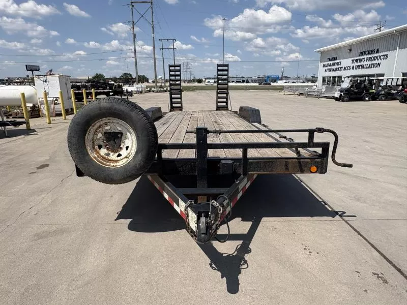 used Equipment / Flatbed Trailers Load Trail  for sale, in Fargo, ND Thumbnail 9