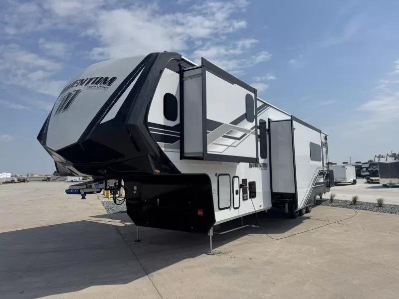 new Toy Haulers Grand Design RV  for sale, in Fargo, ND Thumbnail 7