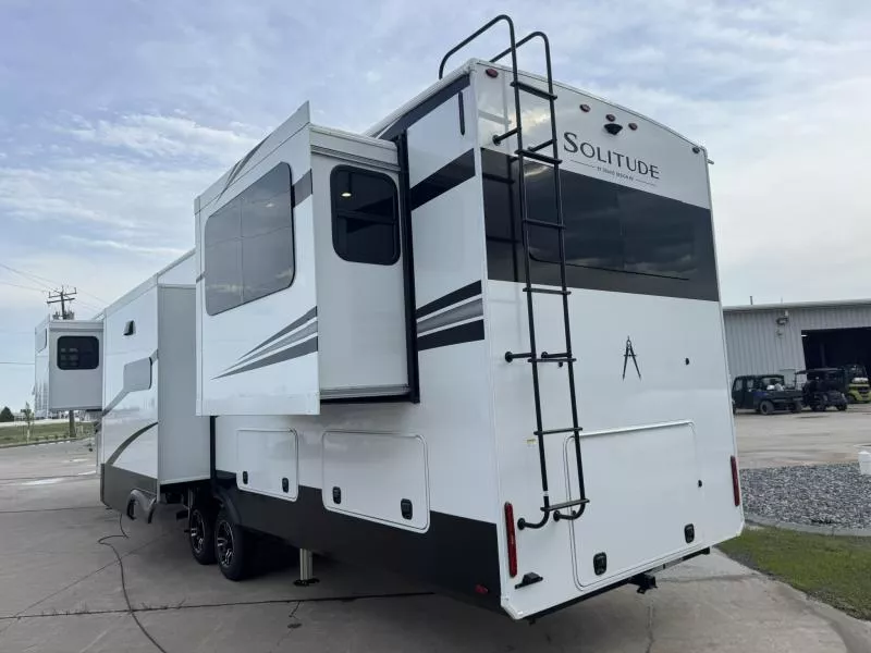 new Fifth Wheel Trailers Grand Design RV  for sale, in Fargo, ND Thumbnail 11