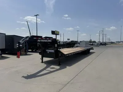 2027 PJ Trailers 102"X36' Gooseneck Deckover