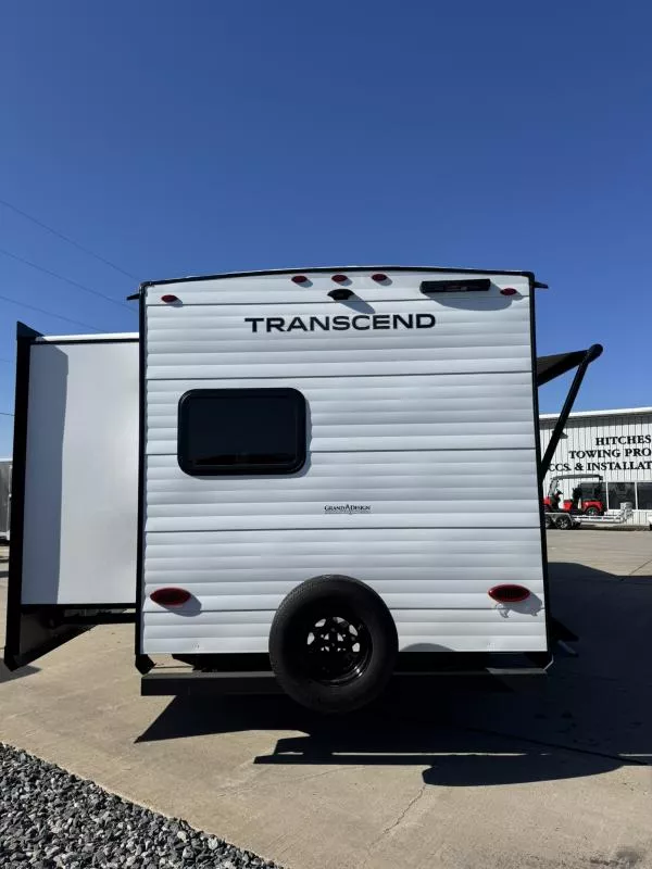 new Travel Trailers Grand Design RV Grand Design for sale, in Fargo, ND Thumbnail 4