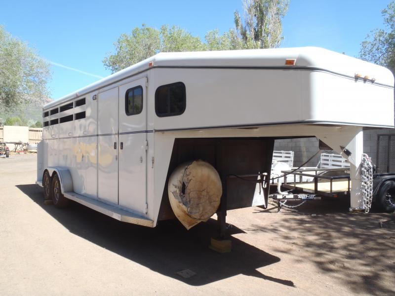 1997 Jackson Horse Trailers 4 horse Horse Trailer 1997 Jackson Horse Trailers 4 horse Horse Trailer