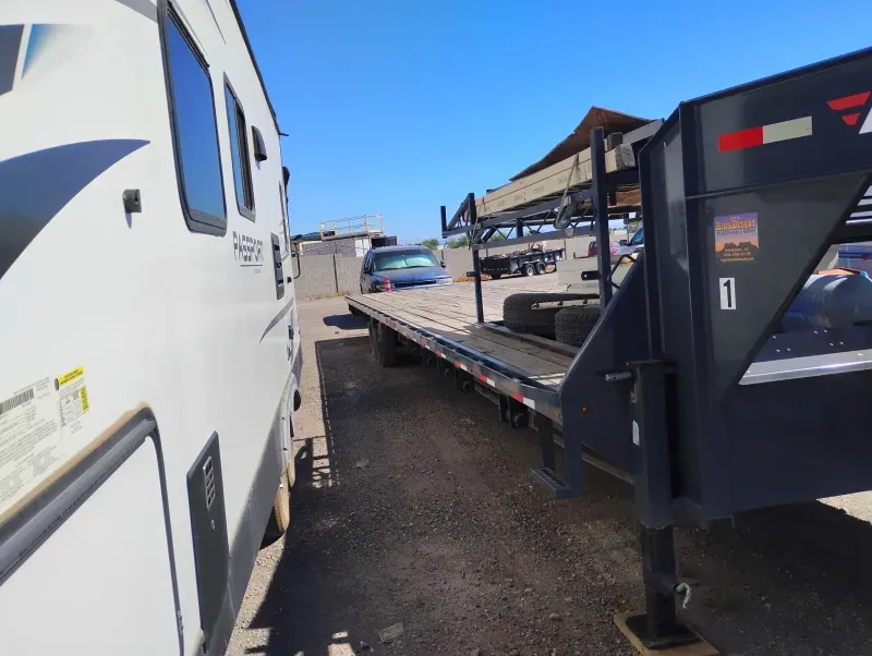 2022 40 ft flat bed General Trailers
