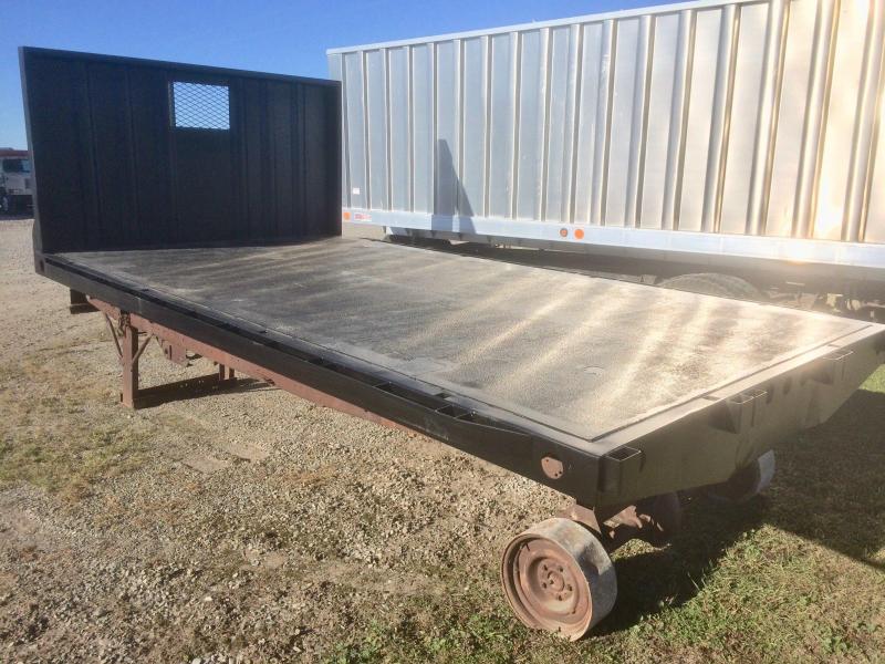 14' STEEL HEAVY DUTY FLATBED 14' STEEL HEAVY DUTY FLATBED