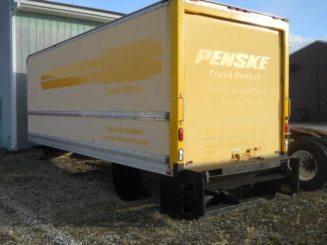 Supreme 24' van with roll-up door Supreme 24' van with roll-up door