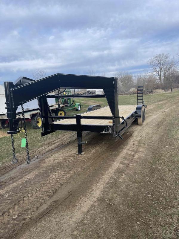 2022 Thumb Standard 26 foot 7 ton gooseneck equipment hauler 2022 Thumb Standard 26 foot 7 ton gooseneck equipment hauler