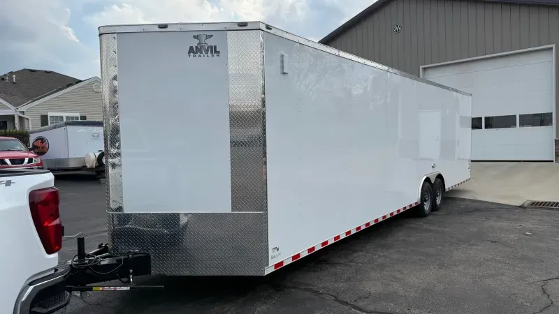 2025 30 Ft Anvil V-Neck Race Trailer