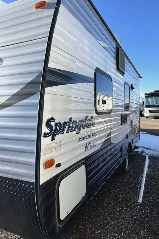 used Travel Trailers Keystone RV Travel Trailer for sale, in Arvada, CO Thumbnail 9