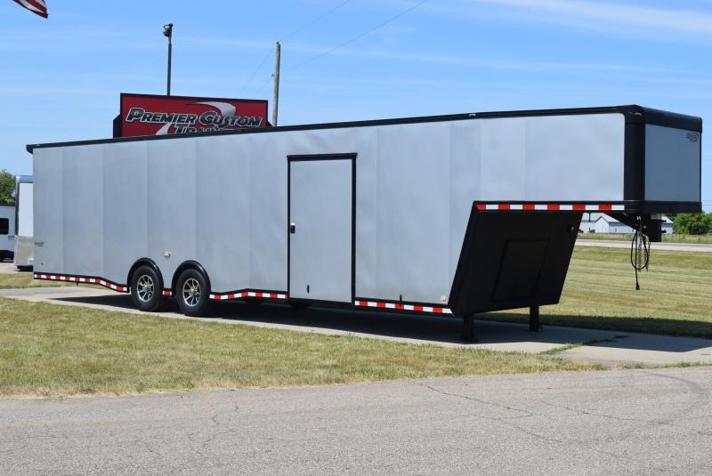 BRAVO 8.5x38' *MIDNIGHT EDITION* STAR GOOSENECK RACE TRAILER