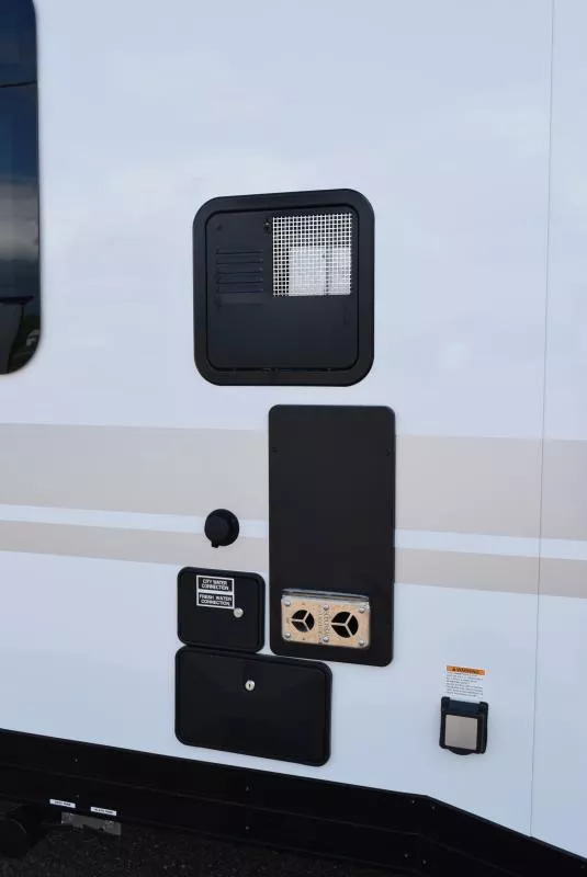 used Cargo (Enclosed) Trailers ATC  for sale, in Schoolcraft, MI Thumbnail 7