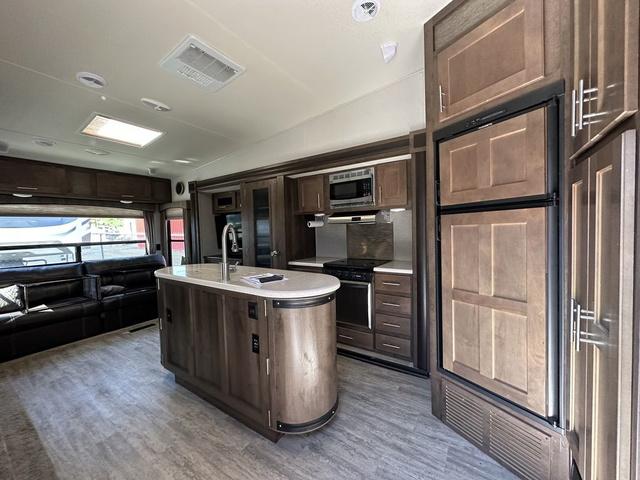 used Travel Trailers Forest River Wildcat for sale, in Evanston, WY Thumbnail 5