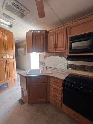 used Travel Trailers Keystone RV  for sale, in Evanston, WY Thumbnail 5