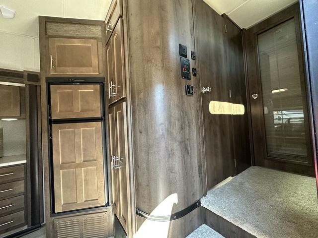 used Travel Trailers Forest River Wildcat for sale, in Evanston, WY Thumbnail 9