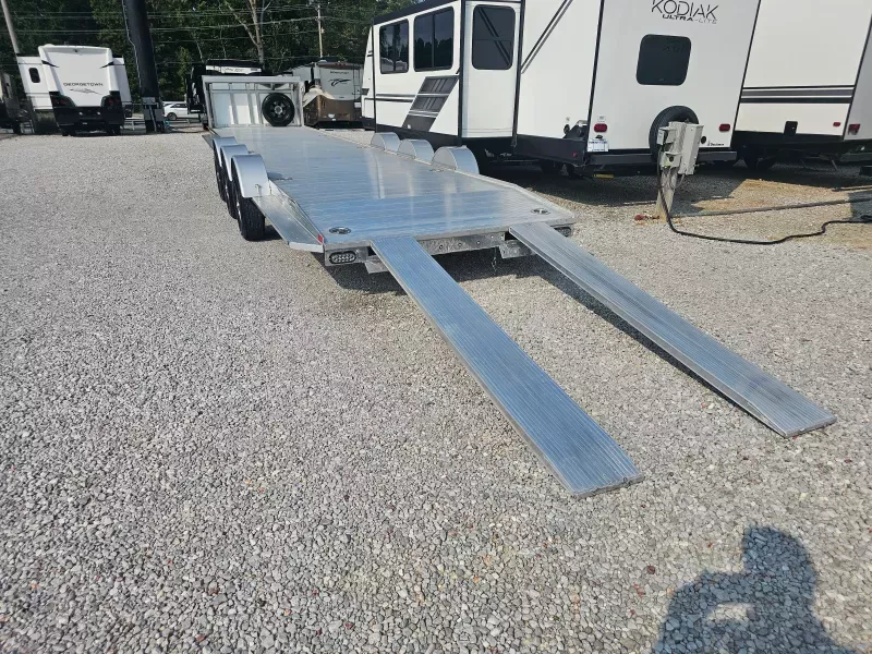 used Car Haulers / Racing Trailers Sundowner Trailers  for sale, in Ringgold, GA Thumbnail 4