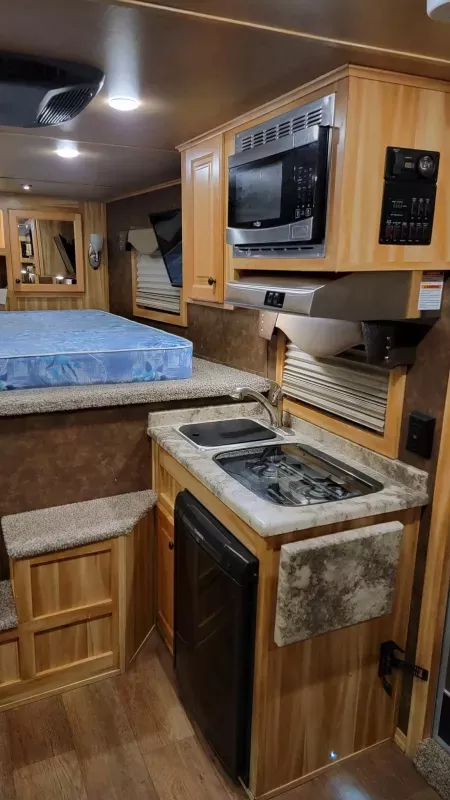 used Stock / Stock Combo Trailers Exiss Trailers  for sale, in Bardstown, KY Thumbnail 5