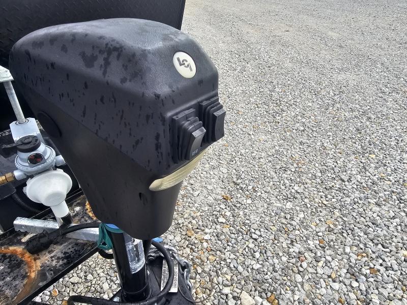 used Travel Trailers Prime Time Avenger for sale, in Paragould, AR Thumbnail 2