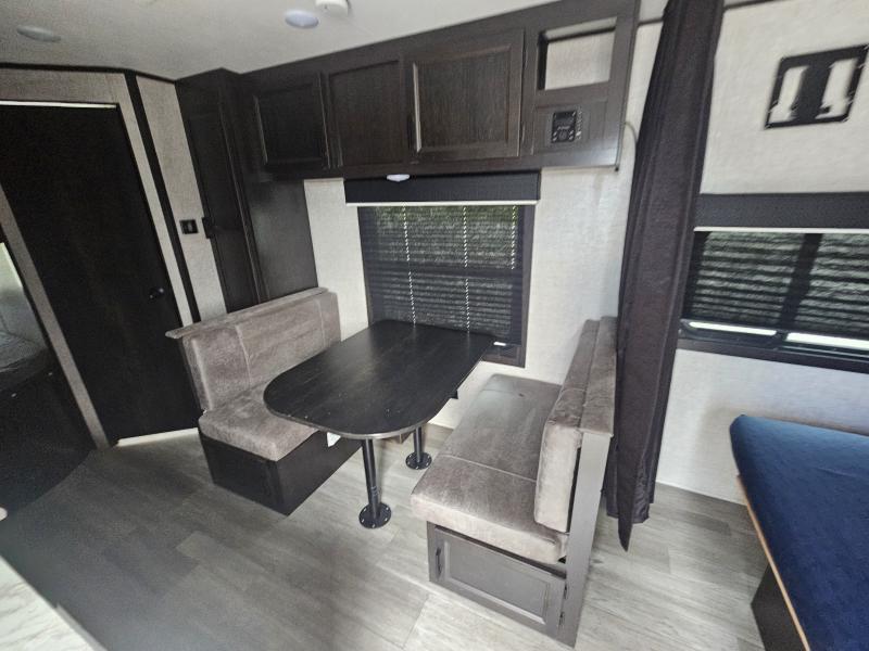 used Travel Trailers Jayco Jay Flight SLX for sale, in Paragould, AR Thumbnail 10