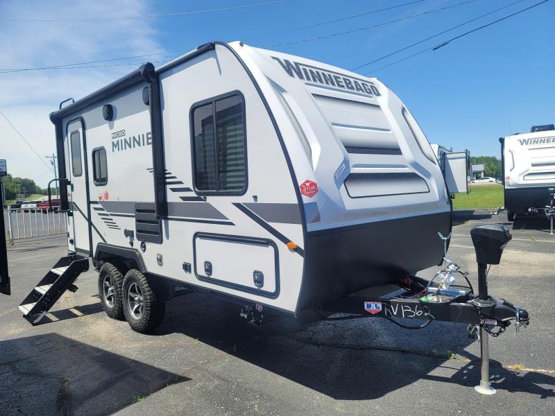2022 Winnebago Micro Minnie 1808FBS Travel Trailer RV 2022 Winnebago Micro Minnie 1808FBS Travel Trailer RV