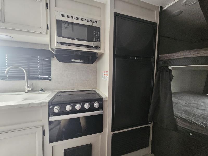 used Travel Trailers Jayco Jay Flight SLX for sale, in Paragould, AR Thumbnail 7